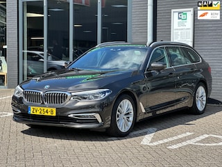 BMW 5-serie Touring 520i High Executive Edition/LEDER/NAVI/CAMERA/NL-AUTO NAP!!