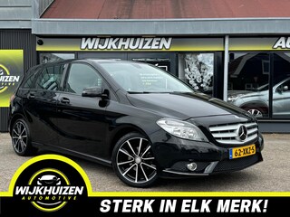 Mercedes-Benz B-klasse 180 met Navigatie !!! 17 Inch !!! Nap !!!