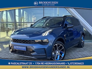 Lynk & Co 01 1.5 Plug-in hybrid 261pk Panoramadak / 360 Camera / Navigatie