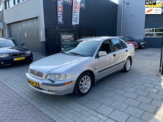 Volvo S40 1.8 Dynamic Automaat Trekhaak Airco NAP APK