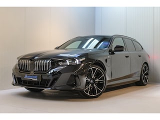 BMW 5-serie Touring 530e PANO | TREKH | HUD
