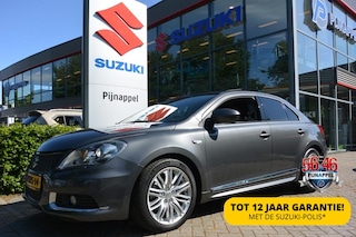 Suzuki Kizashi 2.4 Exclusive Sport 4x4 AUTOMAAT - 1e eigenaar / Nieuwstaat!