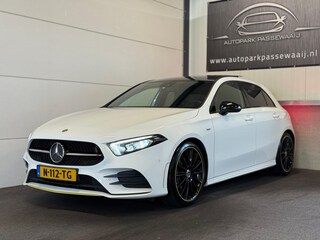 Mercedes-Benz A-klasse 200 AMG Edition One, Pano, Sfeerverlichting, Cruise Control, LED, Parkeersensoren, Volledig Onderhoud