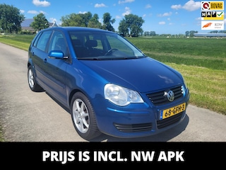 Volkswagen Polo 1.4-16V 16"LMV 5drs trekhaak 229dkm