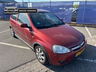 Opel Corsa 1.2-16V Silverline
