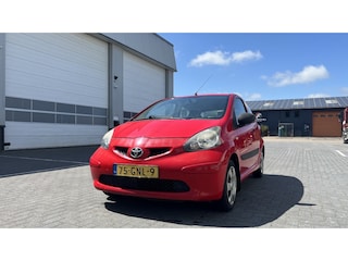 Toyota Aygo 1.0-12V