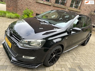 Volkswagen Polo 1.2 Life Edition Sport uitv Navi , Alu etc