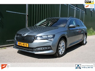Skoda Superb Combi 1.4 TSI iV Business Edition Plus, LEER, NAVIGATIE, TREKHAAK, WINTERPAKKET