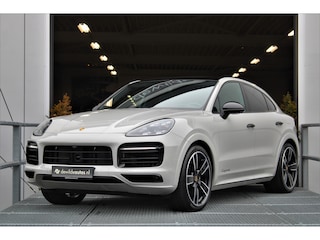 Porsche Cayenne 3.0 E-Hybrid SportDesign 462pk Krijt Pano SoftClose Head-up Stoelventilatie Bose Trekhaak ACC 360-camera