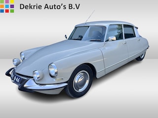 Citroën ID 19 SERIE B Citroen DS ID 19Serie B / 5 Versnellingen / LPG / Apk april-2027