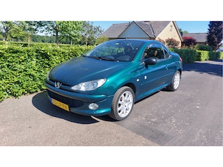 Peugeot 206 CC 1.6-16V Roland Garros CLIMA BJ 2003