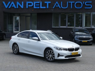 BMW 330e eDrive Edition / Wireless Carplay / Adaptive Cruise