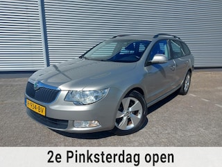Skoda Superb 1.4 TSI Greentech Arctic Ambition .airo,cruisecontrol,afneembare trekhaak,stoelverwarming,