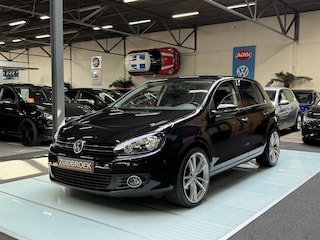 Volkswagen Golf 1.2 TSI 105PK 26DKM! PDC Stoelverwarming