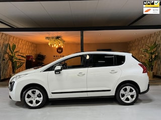 Peugeot 3008 1.6 HDiF Active NAP Trekhaak Pano Cruise Clima Navi PDC Rijklaar