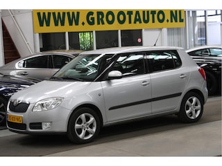 Skoda Fabia 1.6-16V Sport NAP, Airco, Cruise control, Trekhaak