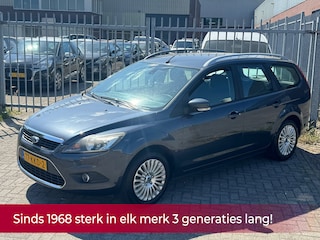 Ford Focus Wagon 1.8 Limited 125PK NL AUTO NAP! Navi l Cruise l AIRCO ECC l PDC l Trekhaak l LMV! TOPSTAAT!