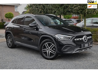 Mercedes-Benz GLA 250 e Progressive Widescreen Sfeerverlichting Camera PDC LED 18''
