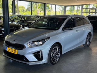 Kia Ceed Sw 1.5 T-GDi 176pk MHEV DCT7 GT-Line Bus. Edition