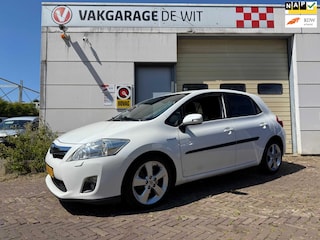 Toyota Auris 1.8 Full Hybrid Executive