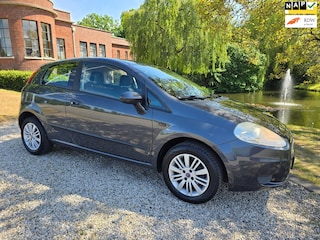 Fiat Punto Grande 1.4 Dynamic AIRCO/cruise