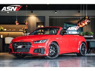 Audi TT Roadster Quattro Competition, 320 PK, Carbon, B&O, MMI/Plus, Matrix/Led, Valcona/Leder, Camera, 16DKM!!
