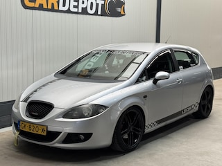 Seat Leon 2.0 FSI Reference Zeer netjes Vol jaar Apk