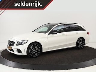 Mercedes-Benz C-klasse 300e AMG | Panoramadak | Leder | Adaptive cruise | Stoelverwarming | Matrix LED | 360 camera | Carplay | Navigatie | Park Assist