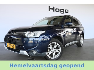 Mitsubishi Outlander 2.0 Intense+ 7 Persoons Automaat Clima Navigatie Goed Onderhouden! Inruil Mogelijk!