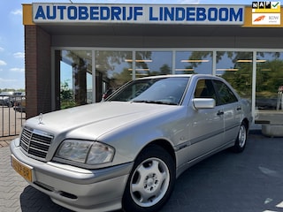 Mercedes-Benz C-klasse 180 Classic Afneembare trekhaak