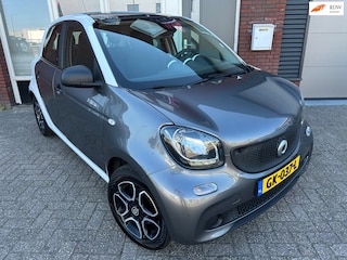 Smart Forfour 1.0 Essential Edition / Pano / Cruise / NAP / LM