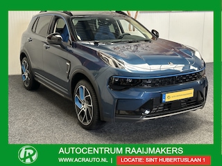 Lynk & Co 01 1.5 60 STUKS OP VOORRAAD ! VOL OPTIES ! 360 CAMERA ADAPTIVE CRUISE CONTROL PANORAMA SCHUIF/KANTELDAK APPLE CARPLAY/ANDROID RIJSTROOKSENSOREN ZEER MOOI !! Brgl