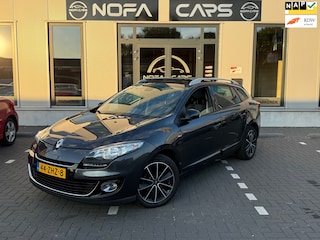 Renault Mégane Estate 1.2 TCe Bose|Pano|Camera|LED|Trekhaak|keyless|Navi