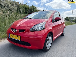 Toyota Aygo 1.0-12V + Automaat