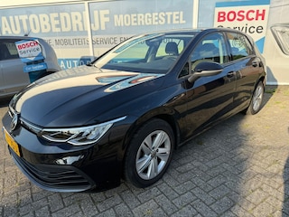 Volkswagen Golf 1.0 eTSI Life