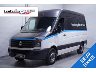 Volkswagen Crafter 2.0 TDI 136 pk L2H2 Airco, Camera Trekhaak met Opstap, 3-Zits, APK 02-2026