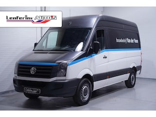 Volkswagen Crafter 2.0 TDI 136 pk L2H2 Airco, Camera Trekhaak met Opstap, 3-Zits, APK 02-2026