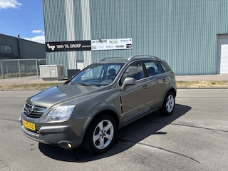 Opel Antara 2.4-16V Enjoy 141 PK. Mooie en zeer goed rijdende auto !!!