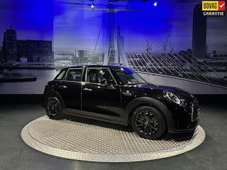 Mini Cooper 1.5 Business Edition *AppleCarplay*Navi*Clima*