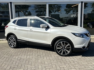 Nissan Qashqai 1.2 Tekna 50% deal 4.475,- ACTIE Pano / Camera / Leder / Elek. stoelen / Stoel verwarming