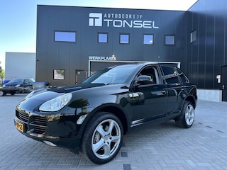 Porsche Cayenne 4.5 S V8 / YoungTimer / Luchtvering / Stoelverwarming / PDC / Leder / 340PK