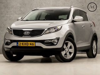 Kia Sportage 1.6 GDI Sport (NAVIGATIE, CLIMATE, CAMERA, TREKHAAK, SPORTSTOELEN, GETINT GLAS, PARKEERSENSOREN, CRUISE, NIEUWE APK, NIEUWSTAAT)