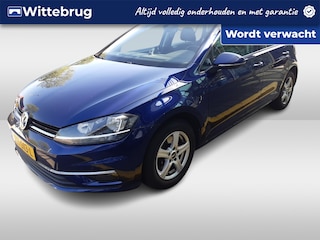 Volkswagen Golf 1.6 TDI Comfortline / Navigatie / Parkeer sensoren V+A / App connect /