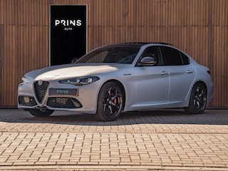 Alfa Romeo Giulia 2.0T 280pk Q4 Competizione | MY24 | Pano-dak | Harman/Kardon