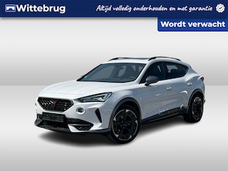 Cupra Formentor 1.4 e-Hybrid 245PK VZ Performance / Panoramadak / Kuipstoelen / Achteruitrijcamera / Stuur + Stoelverwarming / Full-LED / Keyless Entry-Start