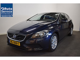 Volvo V40 2.0 D2 Summum Business Trekhaak 1500kg/ Leer/ Stoelverw./ Navi/ Cruise/