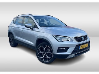 Seat Ateca 1.4 EcoTSI Style / Trekhaak / Panoramadak / Camera / 18'' / Navigatie / LED Koplampen / Dodehoek / DAB / ACC