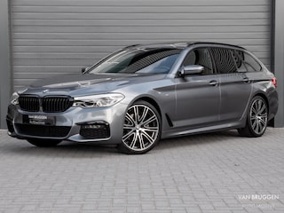 BMW 5-serie Touring 520i M-Sport Pano Individual 20" Trekhaak Head-up HK Memory Camera