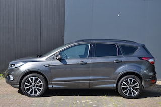 Ford Kuga 1.5 150 PK Turbo ST Line 