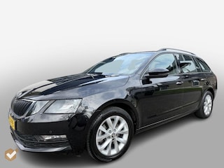 Skoda Octavia Combi 1.5 TSI Business Ed. Automaat